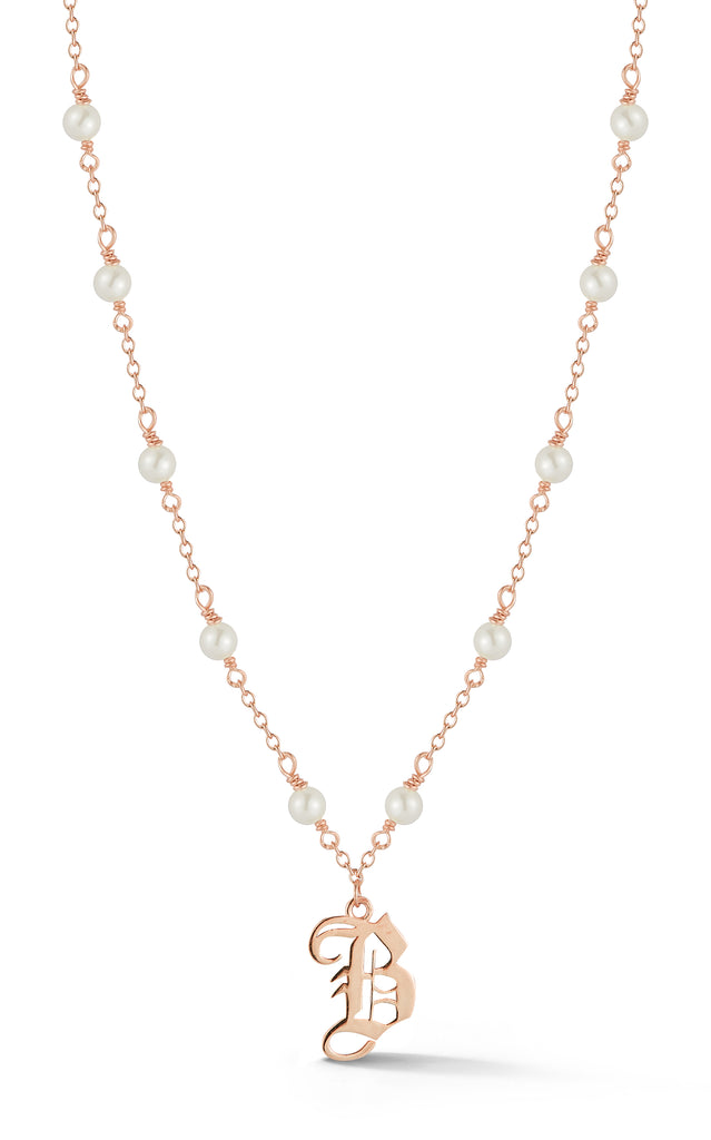 Old English Initial Pearl Necklace - Sphera Milano